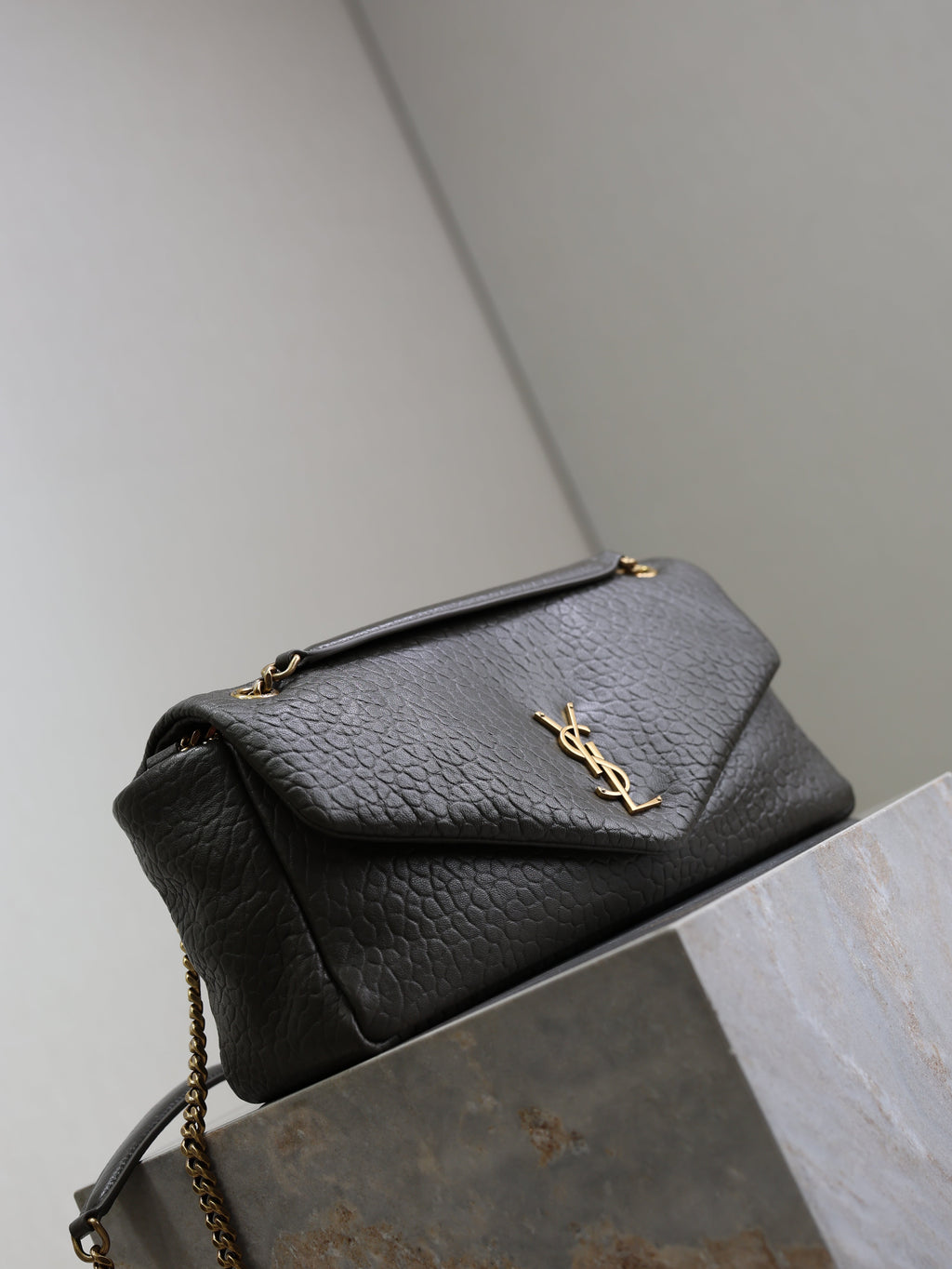 YSL 25S CALYPSO 30 IN DARK OLIVE GRAINED CALFSKIN GOLD HARDWARE