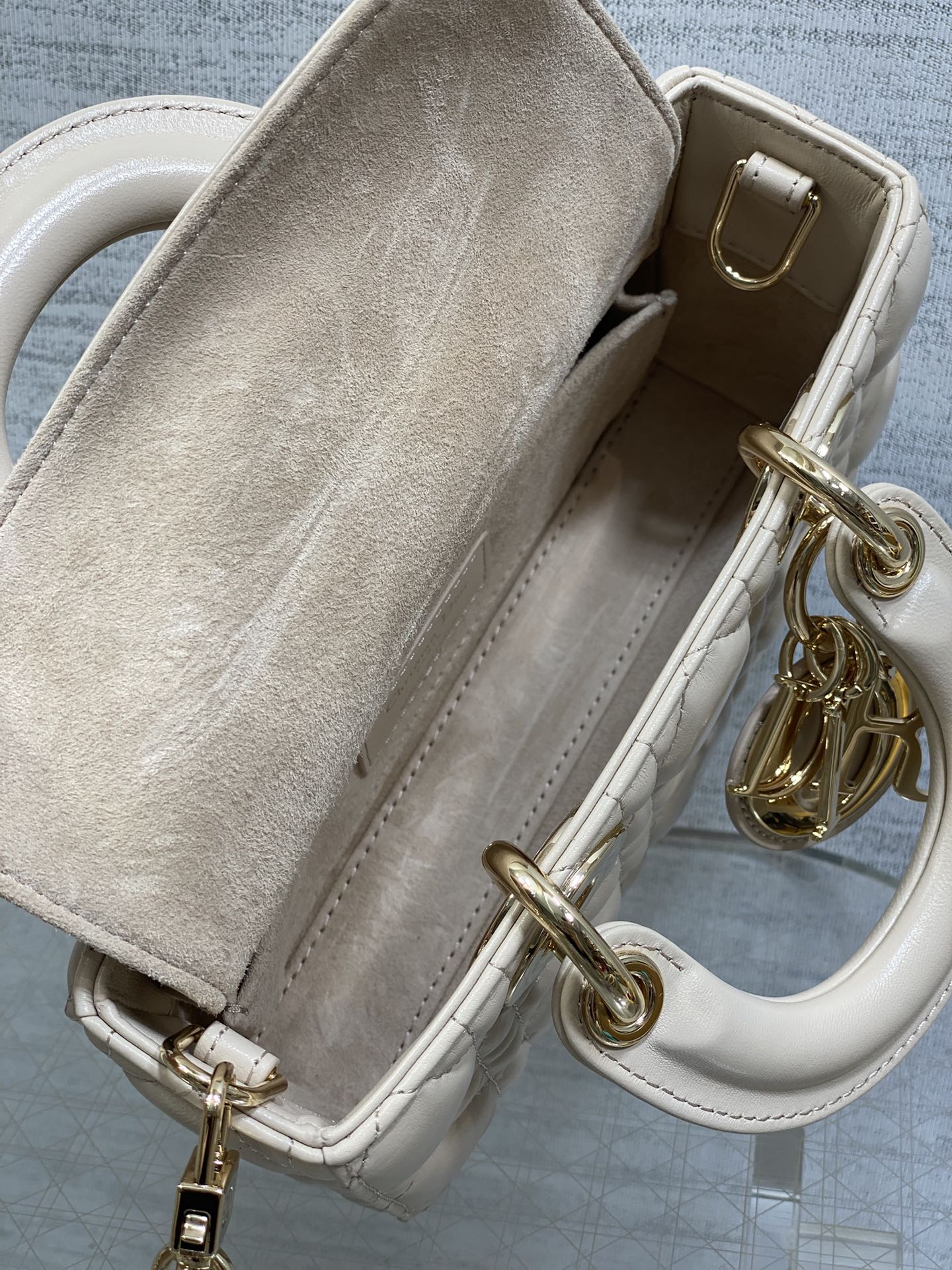 DIOR 25S MICRO LADY D-JOY 19 IN BEIGE CALFSKIN GOLD HARDWRE